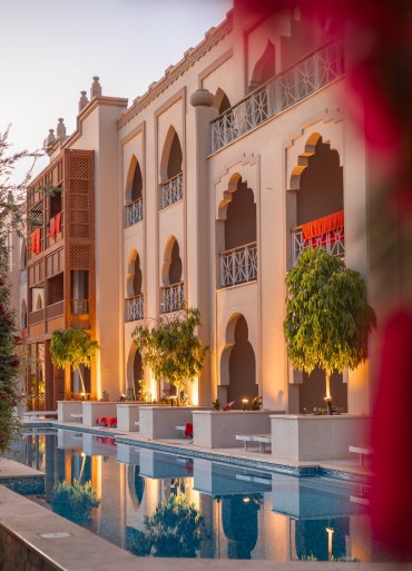 Grand Palace camere cu piscina