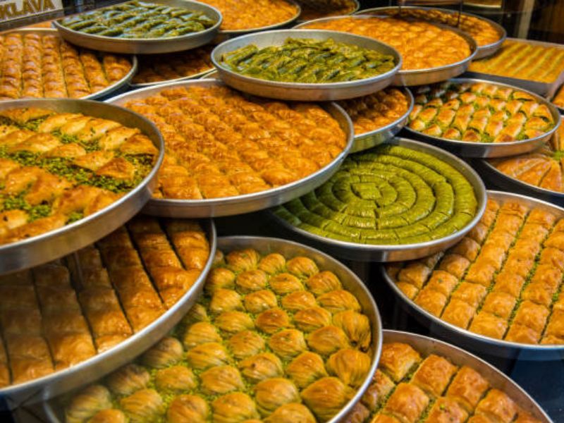 Basbousa – Prăjitură dulce cu griș