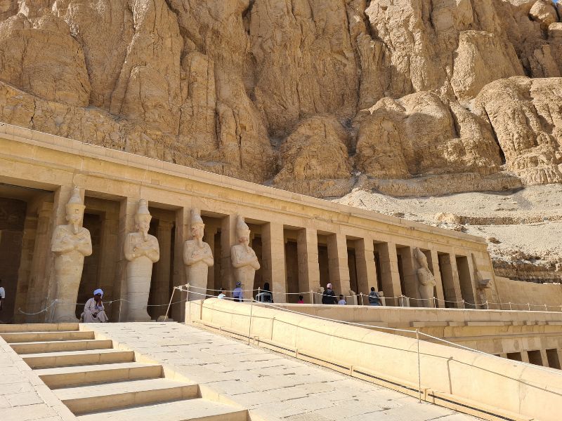 Vremea în Egipt în decembrie: Unde este cald și ce destinație să alegi?